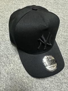 New Era 9FORTY ブラックキャップのサムネイル