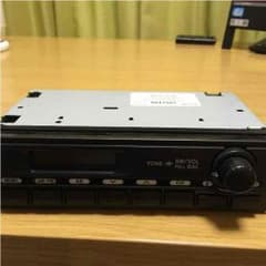 三菱ふそう 純正ラジオレシーバー 新車外し品のサムネイル