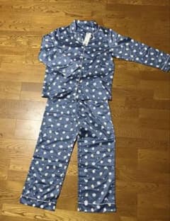 GU ちいかわ サテンパジャマ ブルー Lサイズのサムネイル