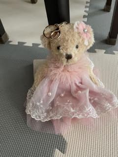 クマのぬいぐるみキーホルダーのサムネイル