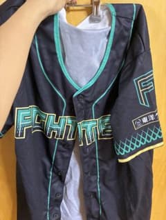 北海道日本ハムファイターズ ユニフォームのサムネイル