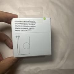Apple EarPods with Lightning Connectorのサムネイル