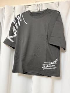 amazonで購入したANONIEのTシャツ　新品　※開封後未使用のサムネイル