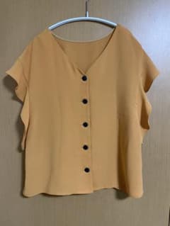 ル　クールブラン　フリルトップスのサムネイル