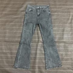ケミカルウォッシュ フレアデニムパンツのサムネイル