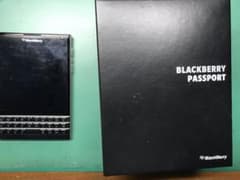 BLACKBERRY PASSPORT SIMフリー ブラックのサムネイル