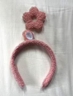 お花のカチューシャのサムネイル