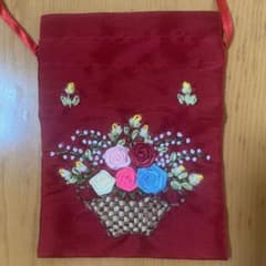 花かご刺繍 巾着ポーチのサムネイル