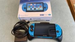 PlayStation®Vita（PCH-2000シリーズ） Wi-Fiモデル…のサムネイル