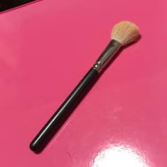 MAC チークブラシのサムネイル