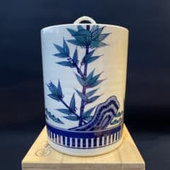 茶道具(水指) 【御室窯】の『色絵 岩竹 水指』共箱※美品 - メルカリ