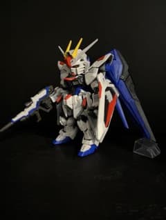 MGSD フリーダムガンダム　素組のサムネイル