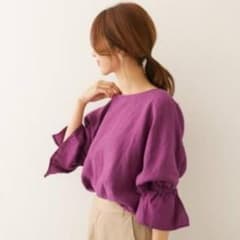川口春奈さんドラマ着用　アーバンリサーチ　トップスのサムネイル