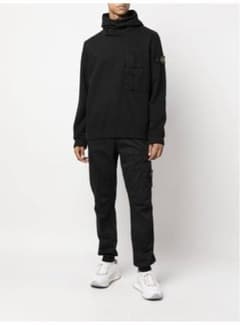 Stone island ブラック カーゴ ジョガーパンツ 36サイズのサムネイル