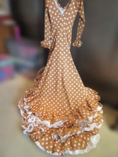 フラメンコ バタデコーラ 濃いマロン地に白の水玉 - メルカリ