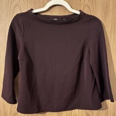 【美品】UNIQLO 七分袖　ボートネック　カットソーのサムネイル