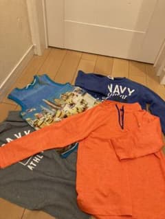 男児110(6〜7歳用)Tシャツおまけ長Tシャツ計4枚のサムネイル