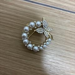 パール バタフライ サークル ブローチのサムネイル