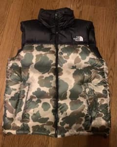 ノースフェイス　ダウンベスト　ヌプシのサムネイル