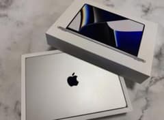 MacBook pro M1pro 14インチのサムネイル