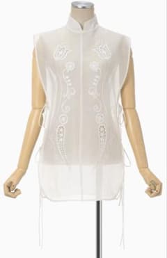 Mame Kurogouchi Sheer Embroidery Vest - メルカリ