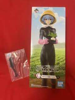 一番くじ エヴァンゲリオン B賞アヤナミレイフィギュア　アクリルスタンド付のサムネイル