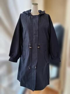 ★新品訳価値有★ネイビーＭ★中綿ライナー付き春コート★定価￥１４９００のサムネイル