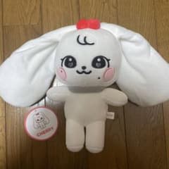 IVE MINIVE CHERRY ぬいぐるみ ウォニョン - メルカリ