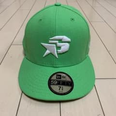 希少 緑 NEW ERA ニューエラ ベースボールキャップ 帽子のサムネイル