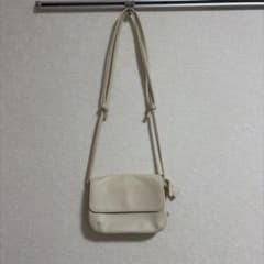 ショルダーバッグ アイボリー シンプルのサムネイル