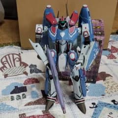 最終値引き中！DX超合金  VF25のサムネイル