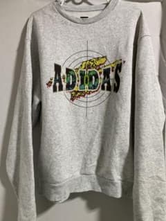 【新品】adidas Originals  Oサイズ裏起毛トレーナーのサムネイル