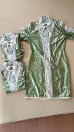 コンパニオン衣装 エナメル風メタリック 3着セット 9号(S～M相当)のサムネイル