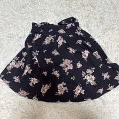 花柄 フレアミニスカート ブラックのサムネイル