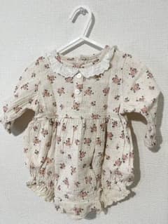 petit mainプティマイン 70ロンパースのサムネイル