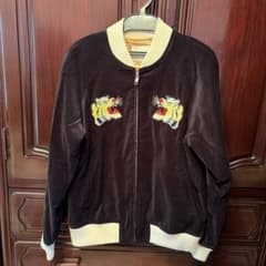 ehka sopo虎刺繍 ベロア スカジャン 日本地図 ブラック - メルカリ