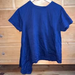 ユニクロ　JWアンダーソン　アシンメトリーTシャツ　ネイビーのサムネイル