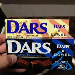 お菓子の箱のサムネイル