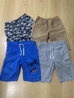 値下げ　ハーフパンツ ショートパンツ　140のサムネイル