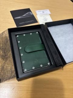 新品未使用】AERO CONCEPT グリーン 名刺入れ - メルカリ