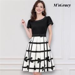 美品 M’S GRACY リボンチェックワンピース フレア 白黒 38 美品 M'S GRACY リボンチェックワンピース フレア 白黒 38 - メルカリ