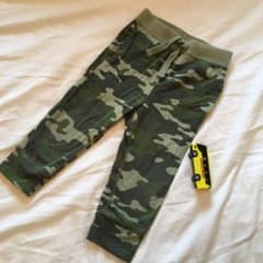 GAP✩キッズパンツ✩おもちゃつきのサムネイル