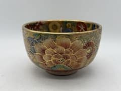 時代　田寿山　薩摩焼　金彩花卉紋茶碗　茶道具　送料込み260610（1127） 時代 田寿山 薩摩焼 金彩花卉紋茶碗 茶道具 送料込み260610（1127