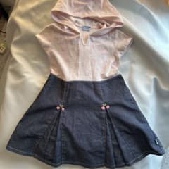 pom ponette 半袖 フード付きワンピース　かわいい ワンピースのサムネイル