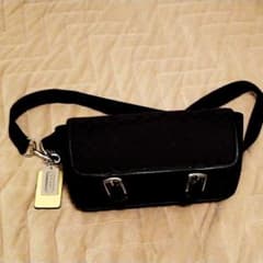 COACH　ボディーバックのサムネイル