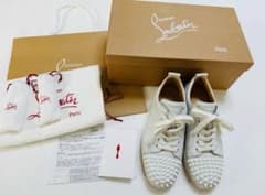 極美品　Christian Louboutin スタッズ付きホワイトスニーカーのサムネイル