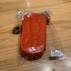 キーケース　オレンジ　革のサムネイル