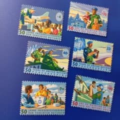 外国切手 国連 1998年 平和維持活動50周年記念切手 6種 - メルカリ