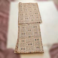 小紋 幾何学文様 花文様 ベージュ系 袷 正絹のサムネイル