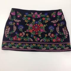 ザラ 刺繍スカートのサムネイル